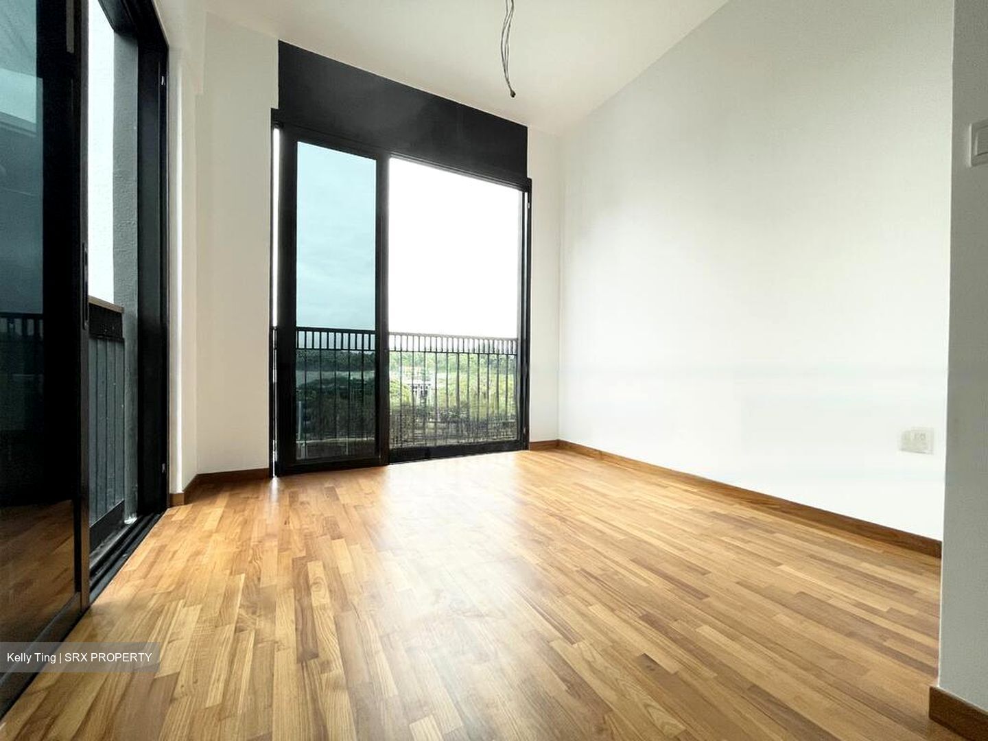 Mayfair Modern (D21), Condominium #468381671